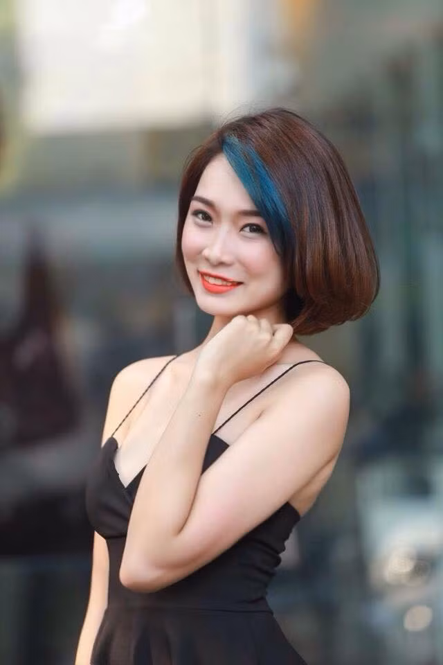 Sự thật về cô nàng “cao nhất Vịnh Bắc Bộ” khiến dân mạng xôn xao ảnh 4