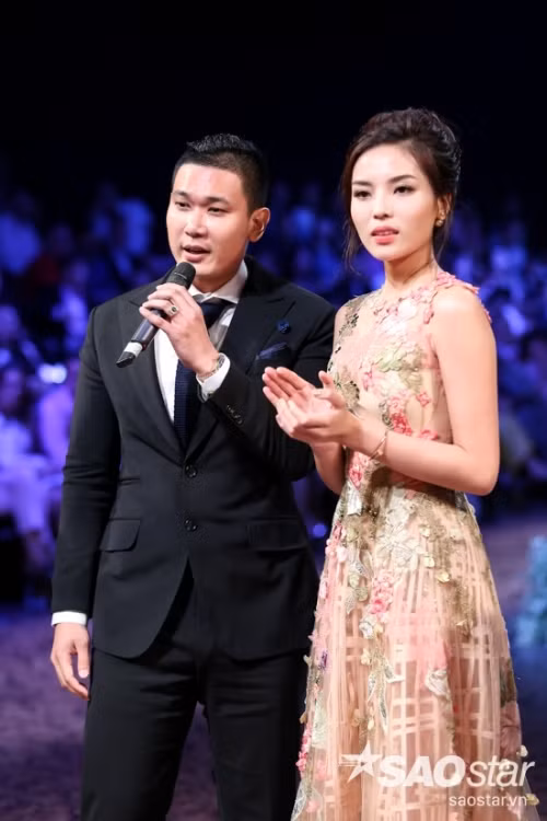 Đây đích thực là hai ‘soái ca’ của Hoa hậu Kỳ Duyên, Thu Thảo - Ảnh 1 Đây đích thực là hai ‘soái ca’ của Hoa hậu Kỳ Duyên, Thu Thảo - Ảnh 1