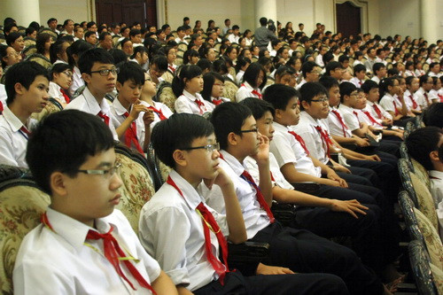 Thi đua, khen thưởng chưa đúng không phải là phổ biến