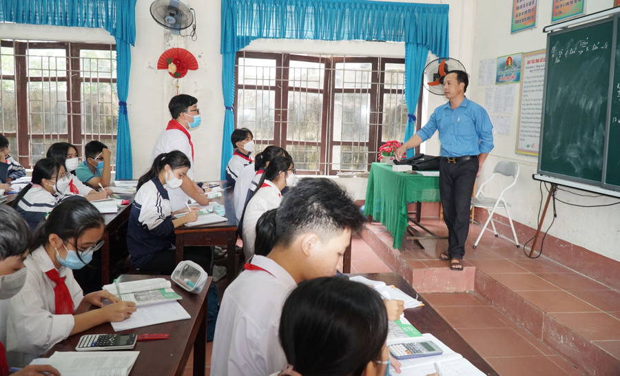 Giờ học tại Trường THCS Lý Nhật Quang (huyện Đô Lương, Nghệ An).