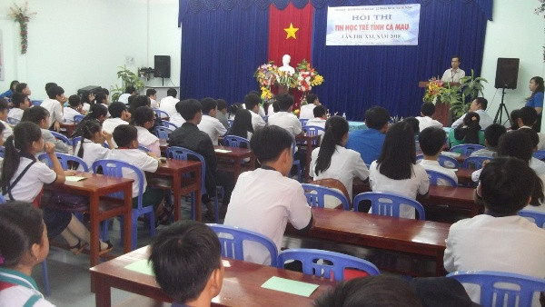 Quang cảnh buổi khai mạc hội thi