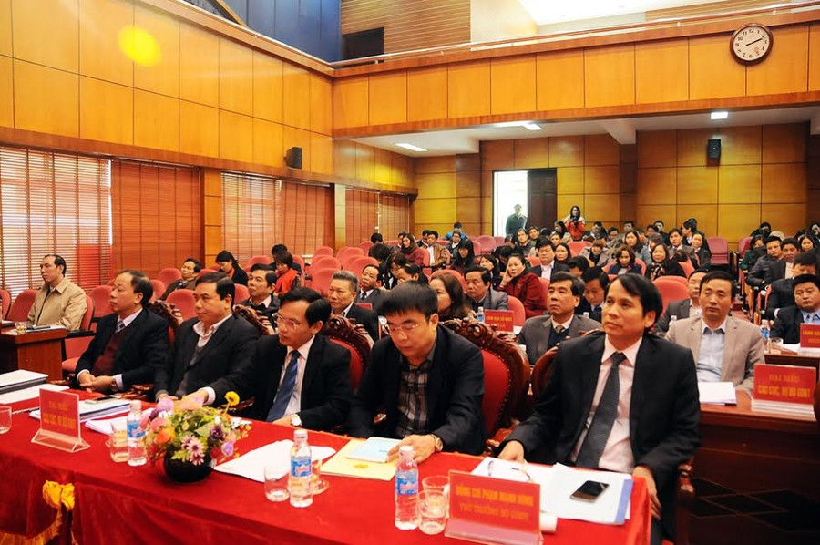 Các đại biểu tham dự hội nghị