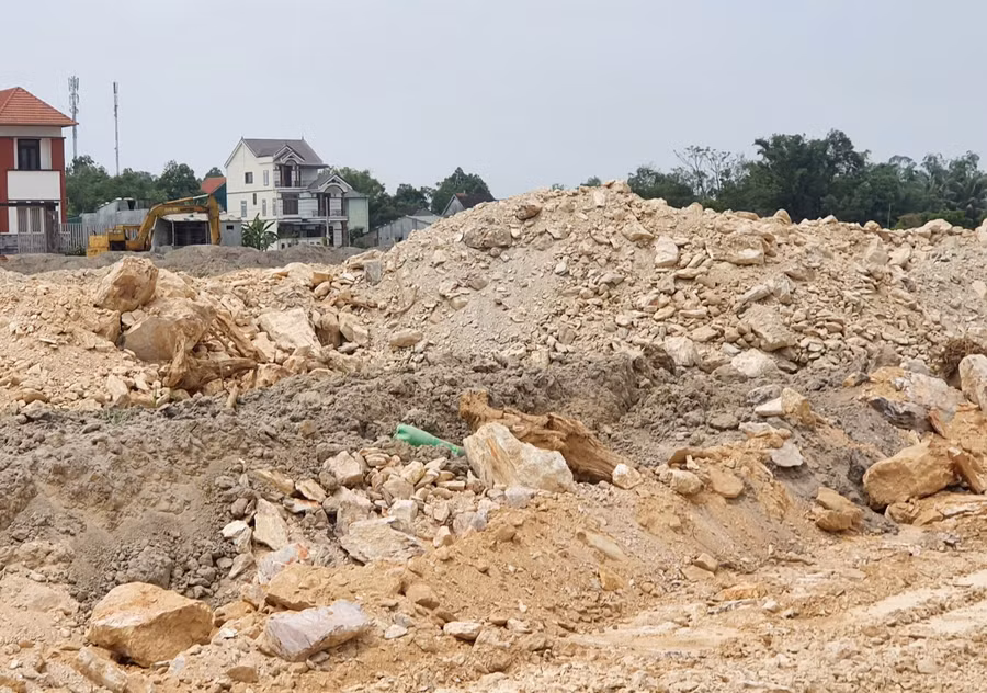 Khu tái định cư Tân Tô hạng mục san nền là K85 và nền đường là K95...