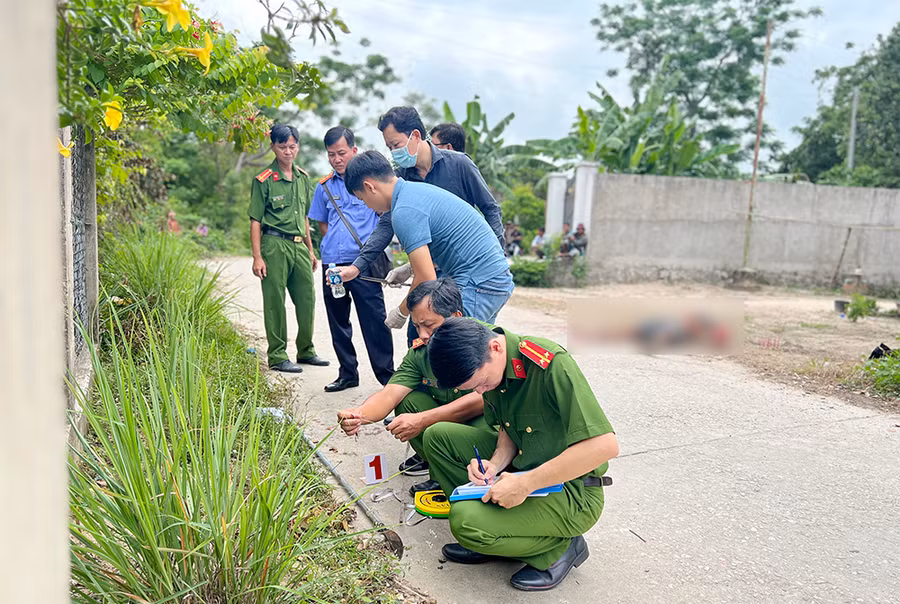 Nam thanh niên sát hại cha và chú ruột ảnh 1