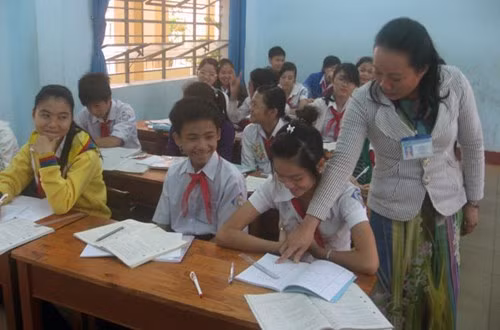 Bắc Giang thực hiện luân chuyển cán bộ quản lý giáo dục