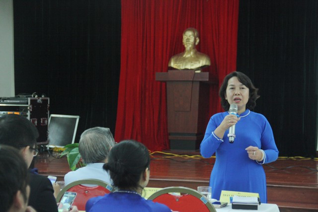 Cô Trần Thị Thanh Thảo chia sẻ tại hội thảo "Trưng Vương hội nhập và phát triển" Cô Trần Thị Thanh Thảo chia sẻ tại hội thảo "Trưng Vương hội nhập và phát triển"