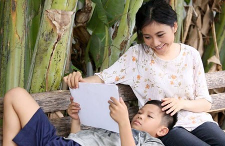 Bài văn về mẹ khiến nhiều người ngước nhìn.