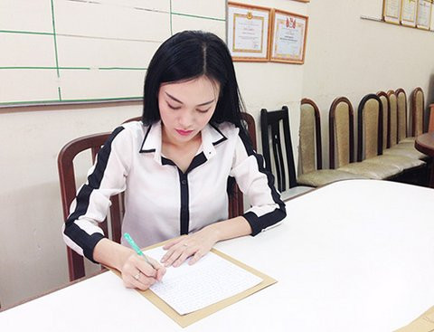 người đẹp, Cao Thùy Linh, Diệu Linh, Phan Hoàng Thuy, Huỳnh Thúy Anh, Tường Vi