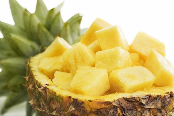 Nước ép dứa giúp bạn giảm cân hiệu quả (Ảnh minh họa)