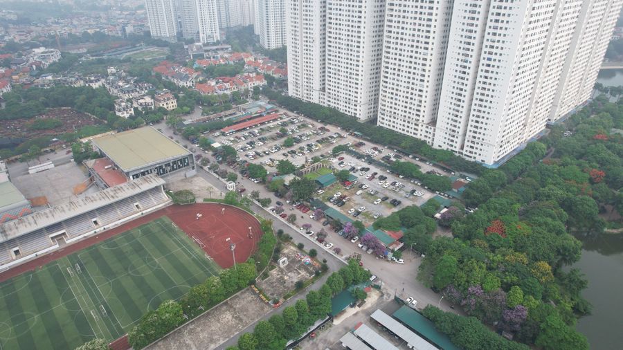 Hiện trạng ô đất để xây dựng trường học tại khu đô thị Linh Đàm (phường Hoàng Liệt) dưới chung cư HH - Linh Đàm. 