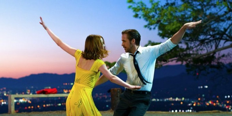 Ryan Thomas Gosling cùng bạn diễn trong phim “Vùng đất mộng mơ”. Ryan Thomas Gosling cùng bạn diễn trong phim “Vùng đất mộng mơ”.