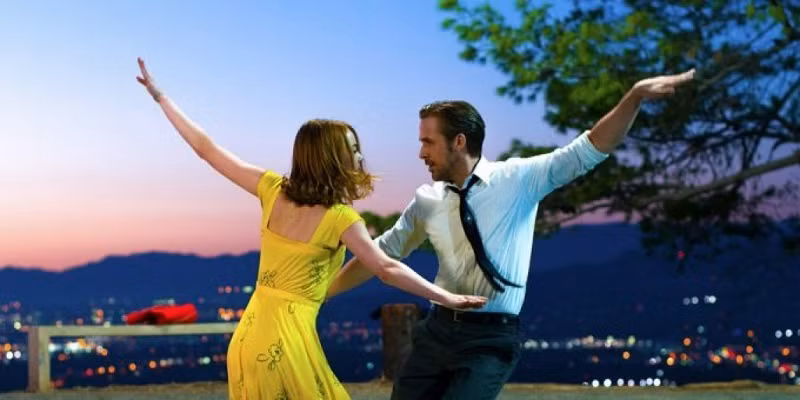 Ryan Thomas Gosling cùng bạn diễn trong phim “Vùng đất mộng mơ”.