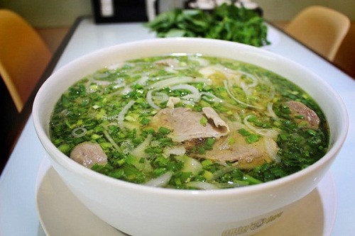 Cận cảnh tô phở 