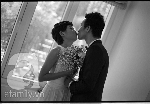 “Hôn lễ thập niên 70” đẹp đến nao lòng của cặp đôi Hà Nội ghét cưới 1 “Hôn lễ thập niên 70” đẹp đến nao lòng của cặp đôi Hà Nội ghét cưới 1