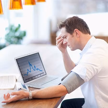 Điểm danh thuốc chữa bệnh có thể gây mất ham muốn ảnh 1