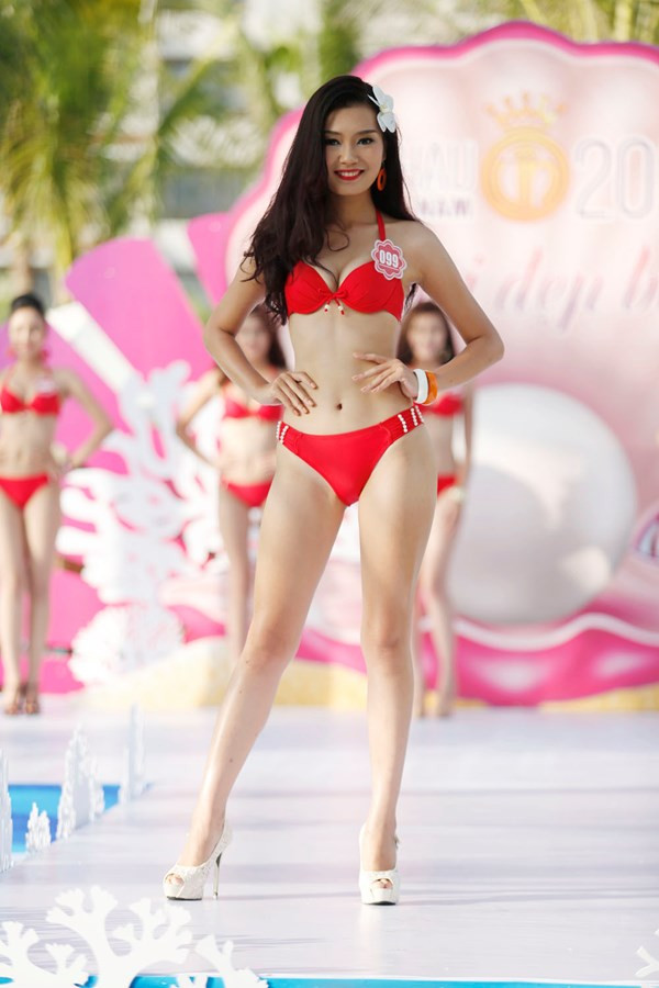 Người đẹp Biển nổi bật với bikini, tự tin khoe sắc ảnh 12 Người đẹp Biển nổi bật với bikini, tự tin khoe sắc ảnh 12