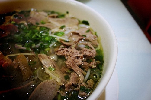 Cận cảnh tô phở 