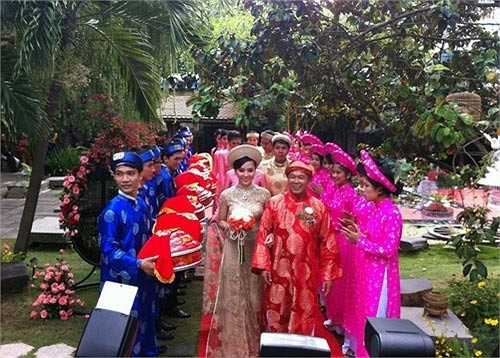 Giật mình khối tài sản kếch xù của các Hoa hậu Việt ảnh 7 Giật mình khối tài sản kếch xù của các Hoa hậu Việt