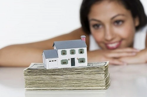 Đúng hay sai suy nghĩ: “Khóc trên xe Mẹc tốt hơn khóc trên Dream tàu“?