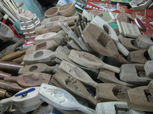 Kiếm bạc triệu từ bán khuôn bánh trung thu - Ảnh 1 Kiếm bạc triệu từ bán khuôn bánh trung thu - Ảnh 1