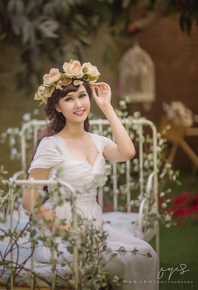 Nét đẹp hoa khôi MC truyền hình khiến nhiều người “cảm nắng“ ảnh 9 Nét đẹp hoa khôi MC truyền hình khiến nhiều người “cảm nắng“ ảnh 9