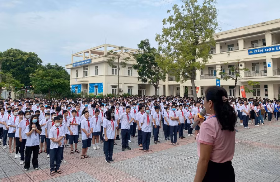 Môi trường “xanh - sạch - đẹp - an toàn” của Trường THCS Cao Bá Quát (huyện Gia Lâm).