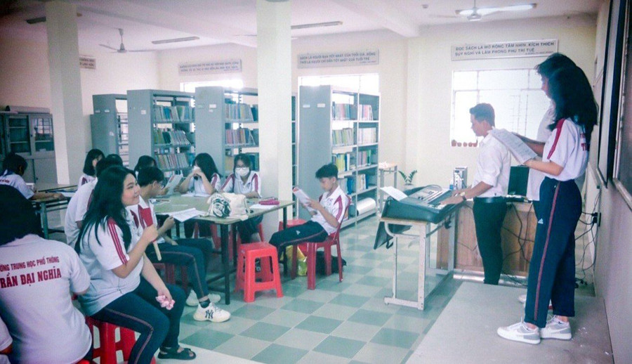 Tiết học Âm nhạc tại Trường THPT Trần Đại Nghĩa, TP Cần Thơ. Ảnh: NTCC Tiết học Âm nhạc tại Trường THPT Trần Đại Nghĩa, TP Cần Thơ. Ảnh: NTCC