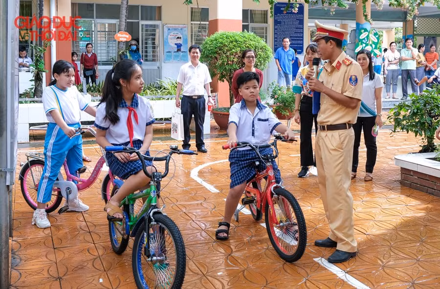 Cần Thơ: Khánh thành Khu trải nghiệm “Công viên giao thông” cho HS Tiểu học