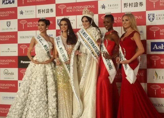 thúy vân: từ á khôi áo dài việt nam đến á hậu 3 hoa hậu quốc tế hình 18 thuy van: tu a khoi ao dai viet nam den a hau 3 hoa hau quoc te hinh 18