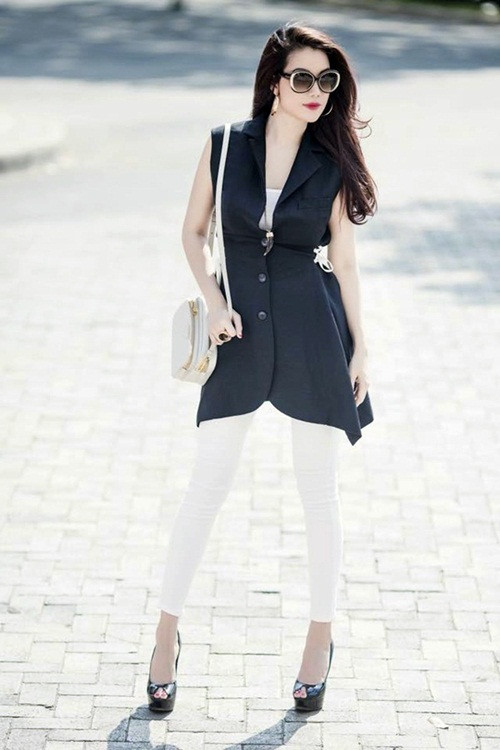Trương Ngọc Ánh trẻ đẹp hơn tuổi nhờ quần jeans - ảnh 6 Hình ảnh: Trương Ngọc Ánh trẻ đẹp hơn tuổi nhờ quần jeans số 6