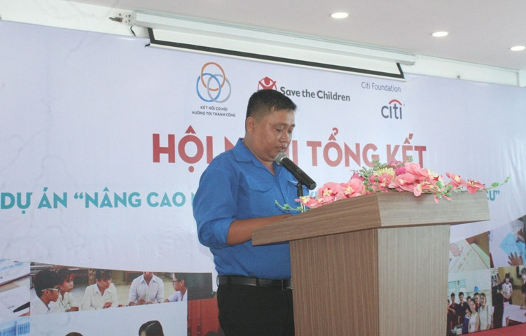 Ông Nguyễn Duy Phúc - Giám đốc Trung tâm DVVL Thanh niên Cần Thơ phát biểu tổng kết dự án