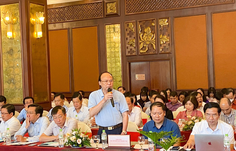 Đại diện các sở GD&ĐT phát biểu tại hội nghị. Ảnh: Hải - Dương. Đại diện các sở GD&ĐT phát biểu tại hội nghị. Ảnh: Hải - Dương.