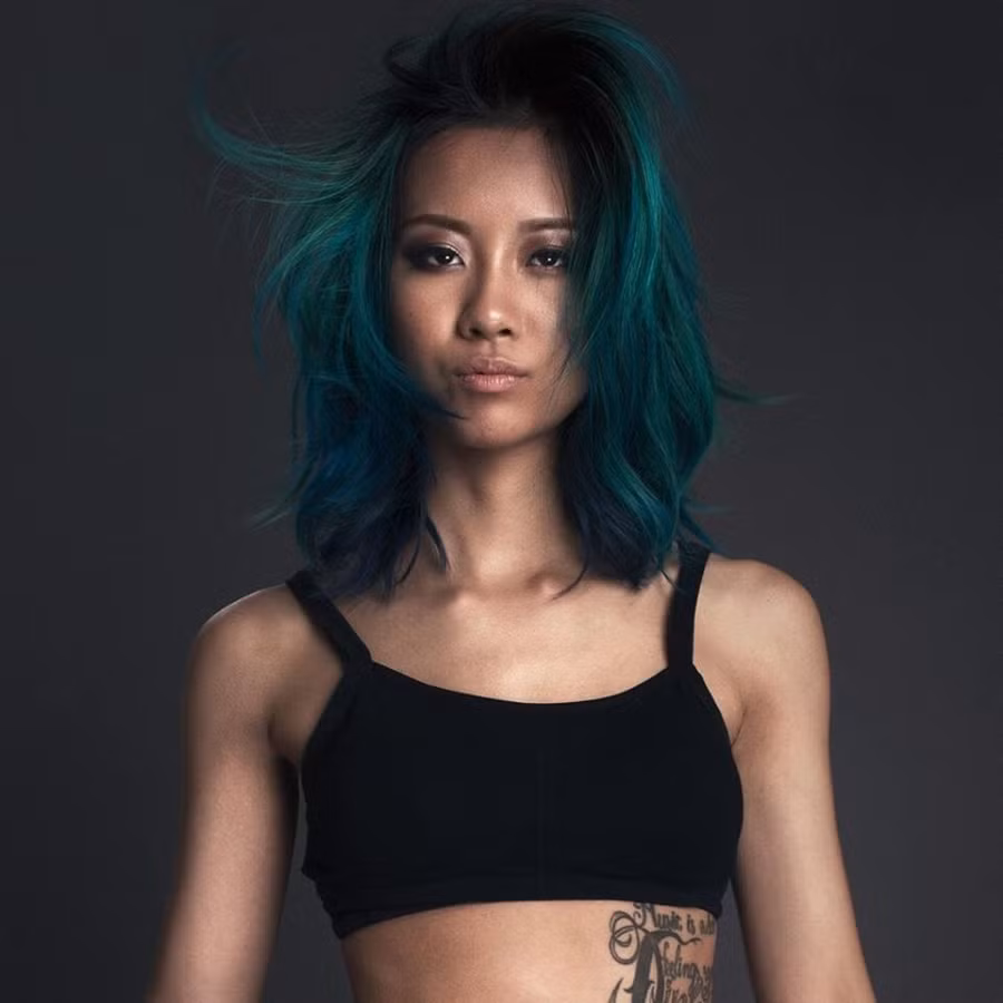 Nhung Kate trong Siêu trộm.