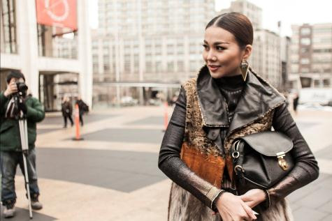 Nhiều ống kính ghi lại hình ảnh đẳng cấp của siêu mẫu Thanh Hằng