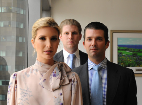 Chuyện chưa kể về cô con gái người mẫu được Donald Trump cưng nhất - Ảnh 3 Chuyen chua ke ve co con gai nguoi mau duoc Donald Trump cung nhat - Anh 3