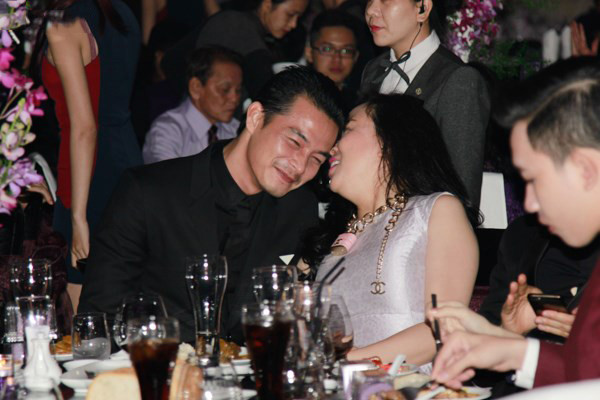 Những ông bố điển trai của showbiz Việt bị tố sở khanh phụ bạc