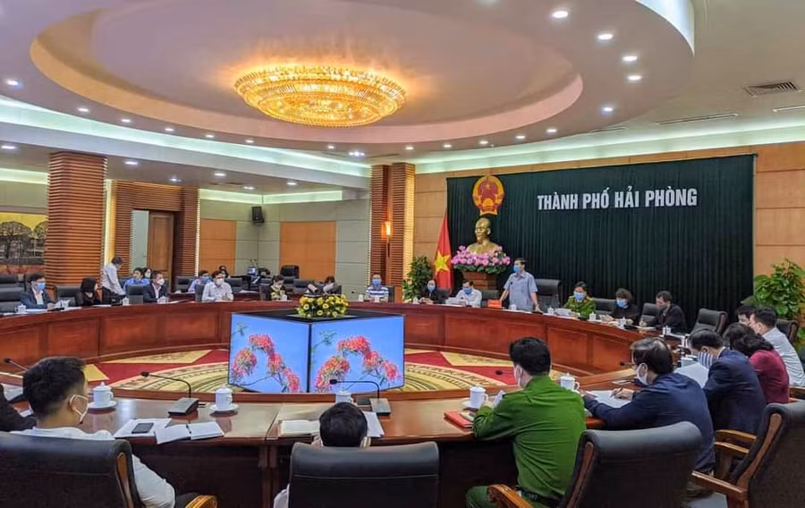 Chủ tịch UBND TP Hải Phòng Nguyễn Văn Tùng chủ trì cuộc họp chiều 17/3 Chủ tịch UBND TP Hải Phòng Nguyễn Văn Tùng chủ trì cuộc họp chiều 17/3