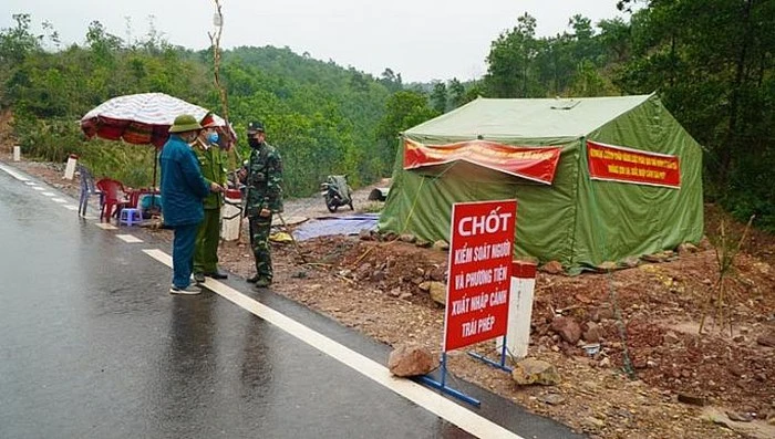 Quảng Ninh: Lập 8 chốt liên ngành kiểm soát dịch Covid-19