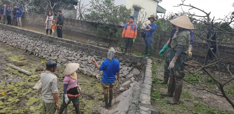 Viêc khai quật 13 chiếc cọc gỗ được tiến hành trong vòng 40 ngày kể từ 20/2