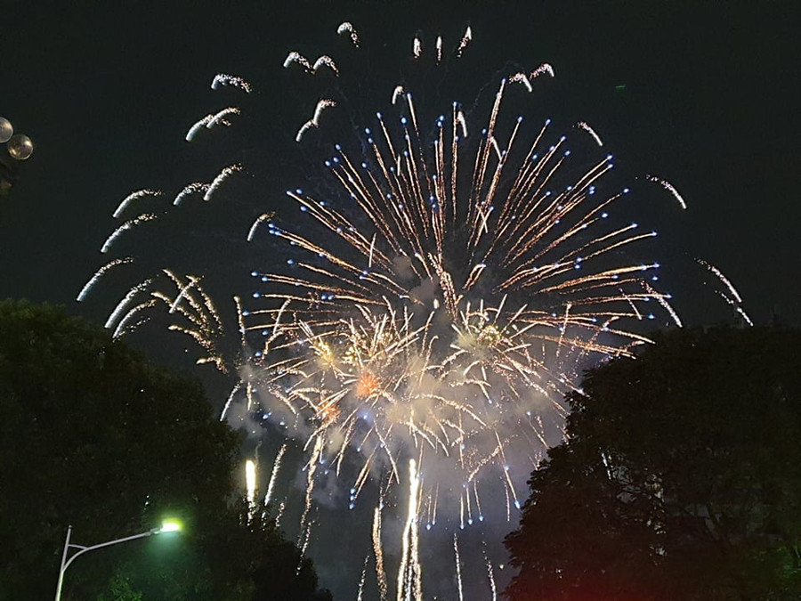 Màn trình diễn pháo hoa ấn tượng