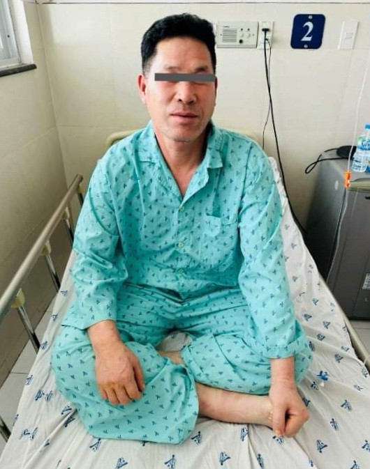 Bệnh nhân J. S. Choel. Bệnh nhân J. S. Choel.