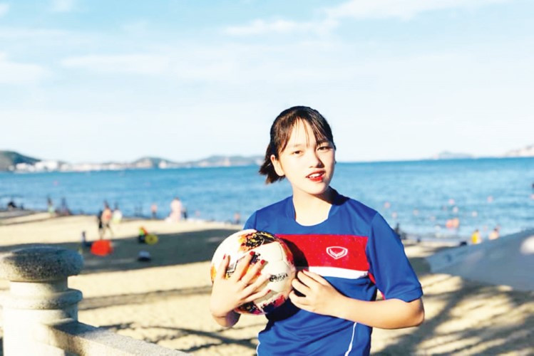 Tú Anh thường xuyên được triệu tập vào các đội tuyển trẻ quốc gia.