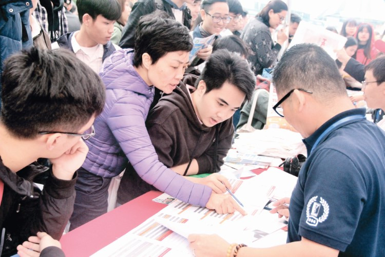 Thí sinh cần nắm vững quy chế tuyển sinh. Ảnh: Sỹ Điền