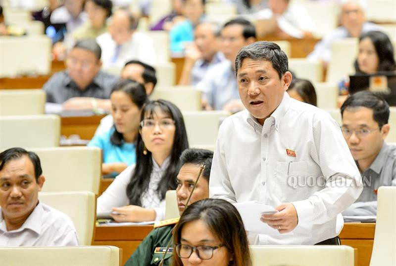 Đại biểu Hồ Thanh Bình Đại biểu Hồ Thanh Bình