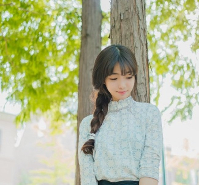 Cô giáo khiến học sinh ngỡ ngàng vì gương mặt trẻ con ảnh 12