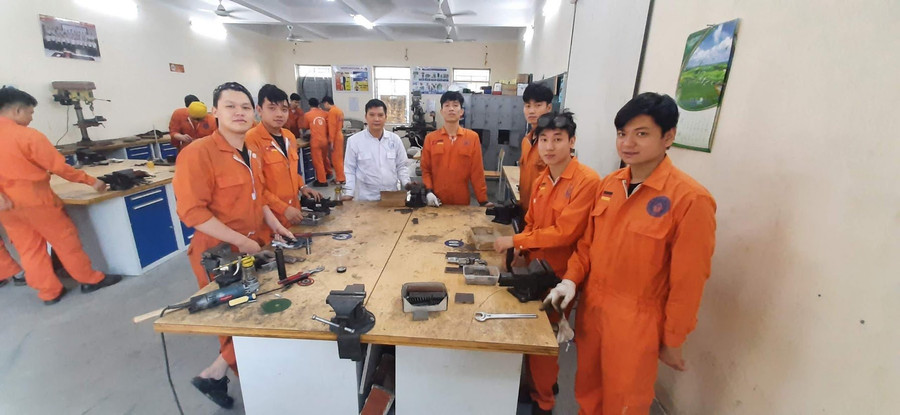 Sinh viên Trường Cao đẳng Hàng hải 1 trong giờ học theo chương trình chuyển giao từ Đức. Ảnh: NTCC