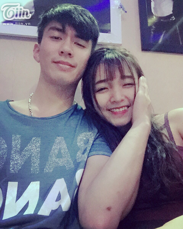 Tình yêu ngọt ngào của cô nàng “ba mét bẻ đôi”
