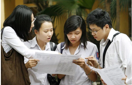 Nhiều trường ĐH công lập xét tuyển 2 phương thức