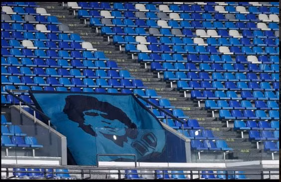 Huyền thoại người Argentina còn được yêu mến bởi từng đăng quang Europa League cùng đội bóng Ý.