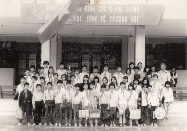 Thầy trò Trường THCS Giảng Võ những ngày đầu chuyển về trường mới